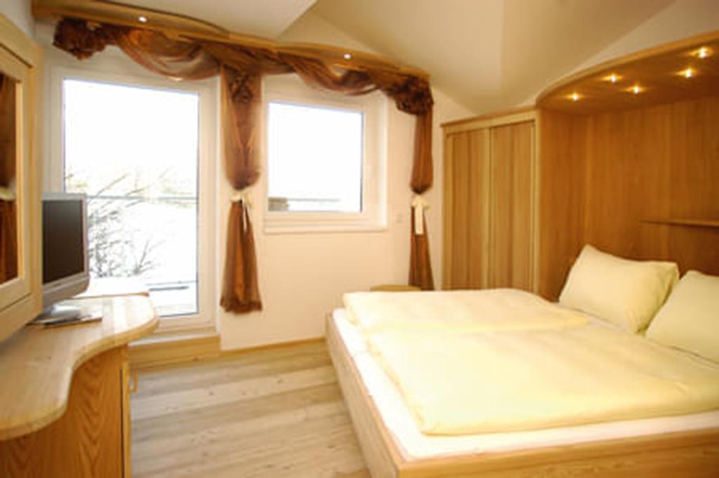 Bed & Breakfast Landhaus Strasser Söll Екстериор снимка