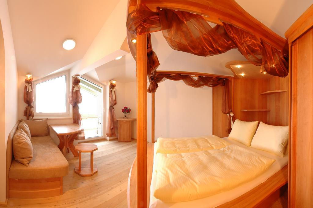 Bed & Breakfast Landhaus Strasser Söll Стая снимка