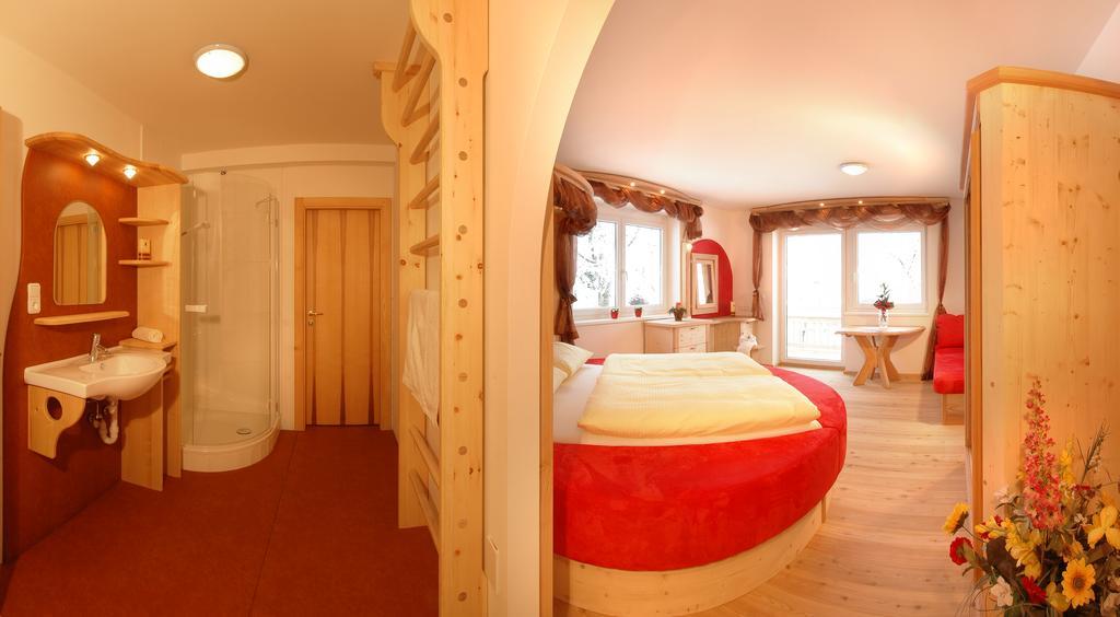 Bed & Breakfast Landhaus Strasser Söll Екстериор снимка